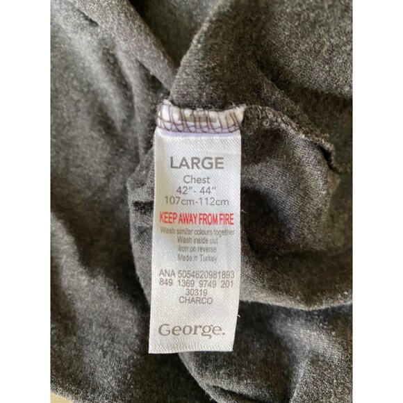 AC/DC Band Tee Size Large - Picture 3 of 5